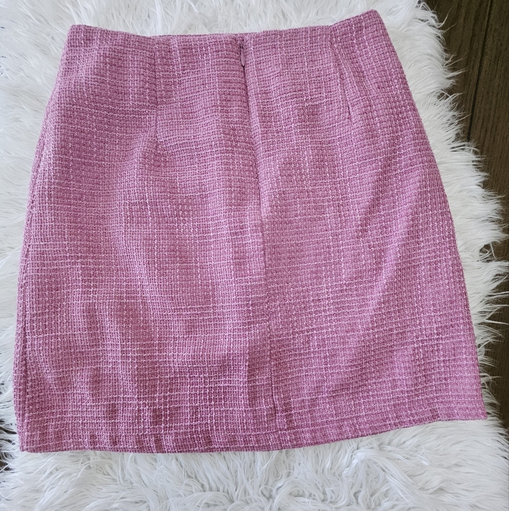 Pink Lily Textured A-Line Skirt in Pink - Picture 2 of 4